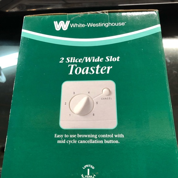 Toaster - Picture 2 of 3